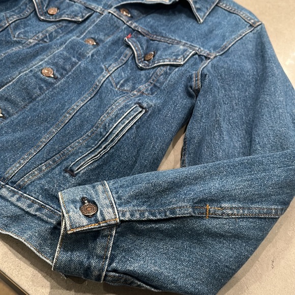 LEVI’S DENIM JACKET - Picture 3 of 7